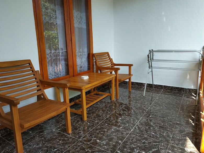 Hotel Bunga Baru Bungalow