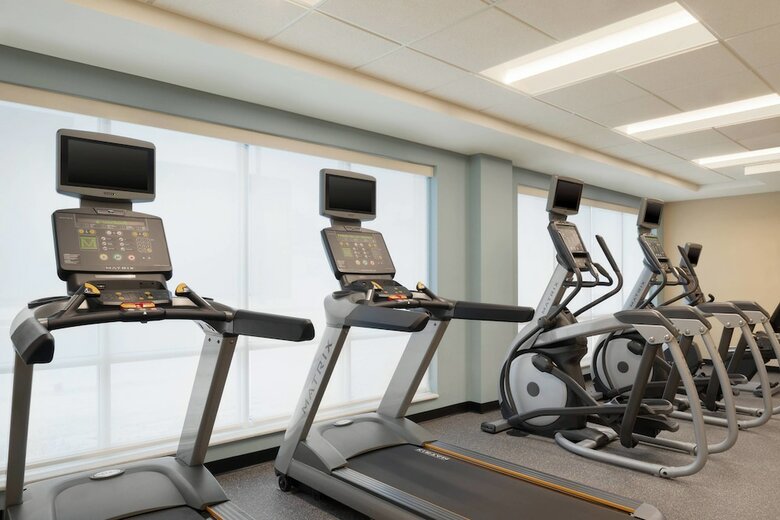Hotel Towneplace Suites By Marriott Dubuque Downtown