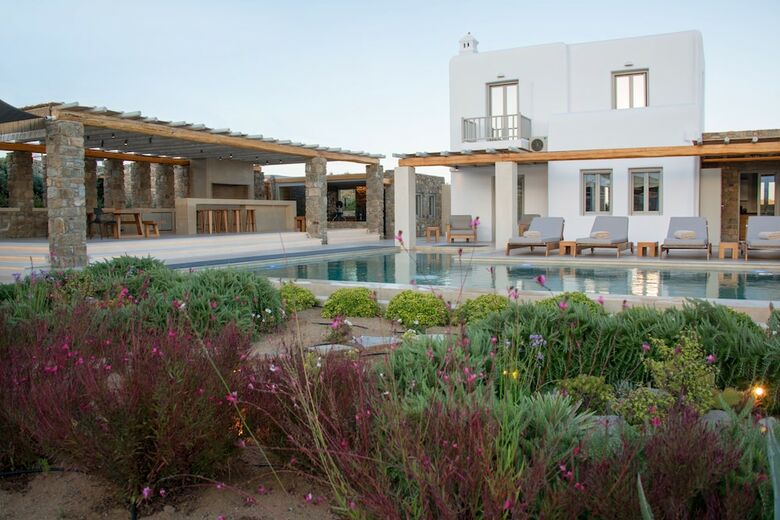 M Mykonos Villas