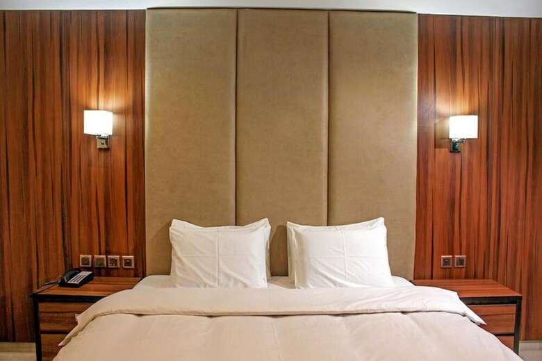 Joshesther Olive Hotel