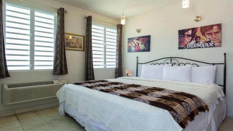 Apartamentos La Esmeralda Pr