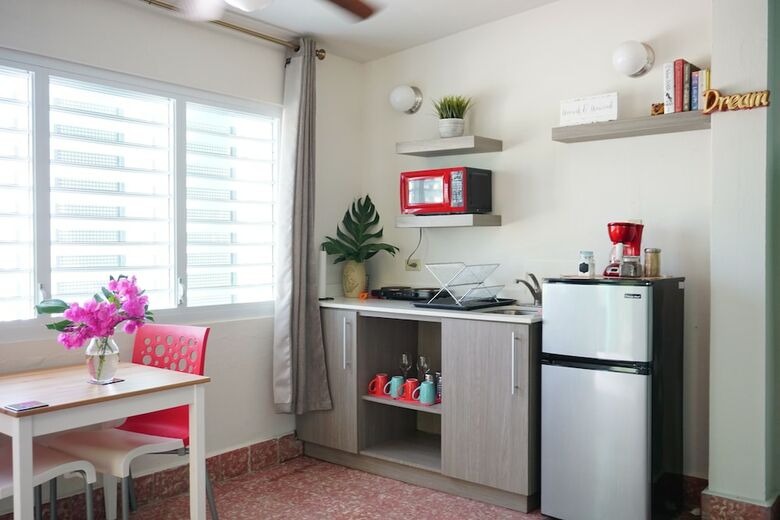 Apartamentos La Esmeralda Pr
