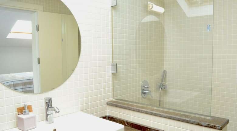 Topaz Apartment
