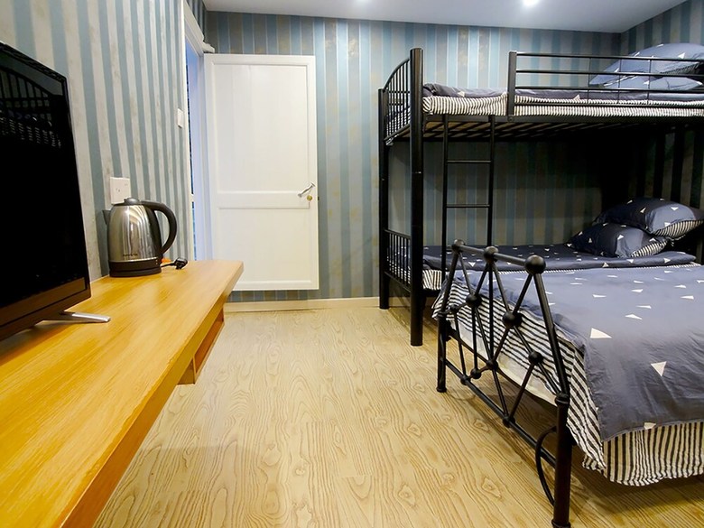 Posada Xiang Shan Lin Hai Homestay