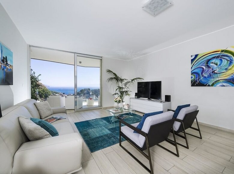 Residencia Isola Bella Infinity Suites