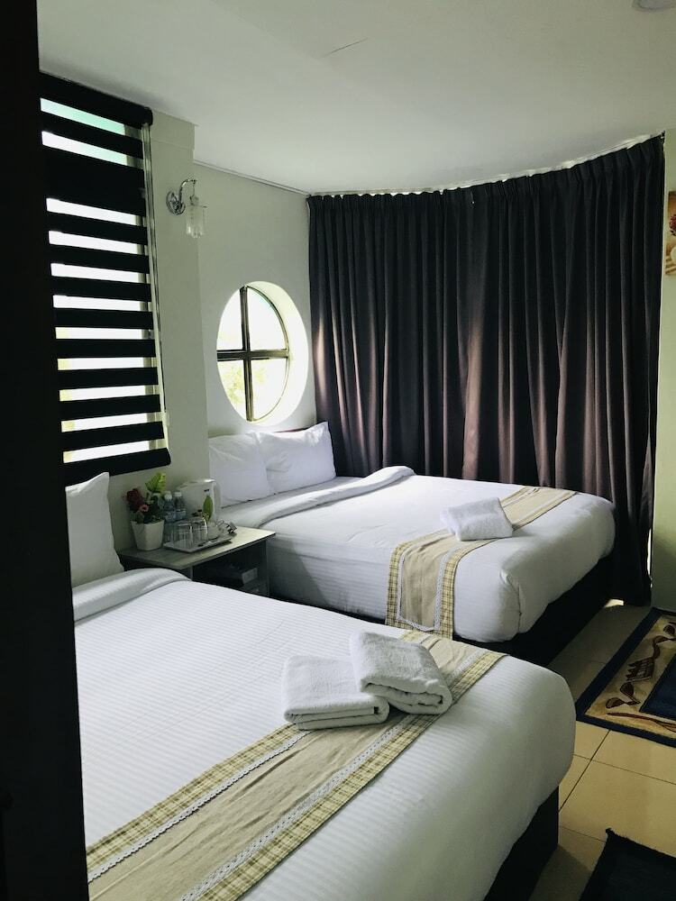 Milvus Hotel
