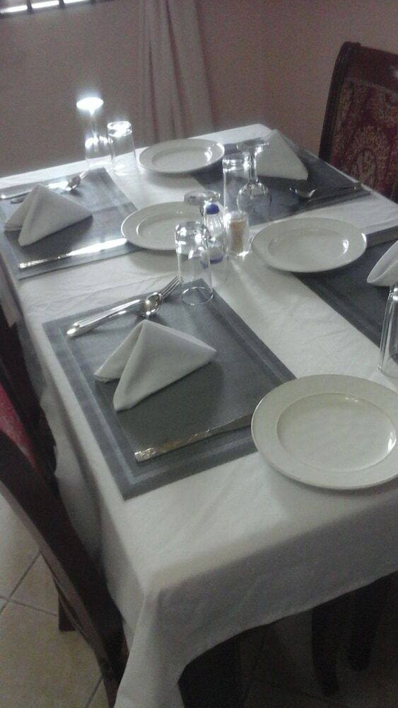 Hotel Munga Executive Lodge