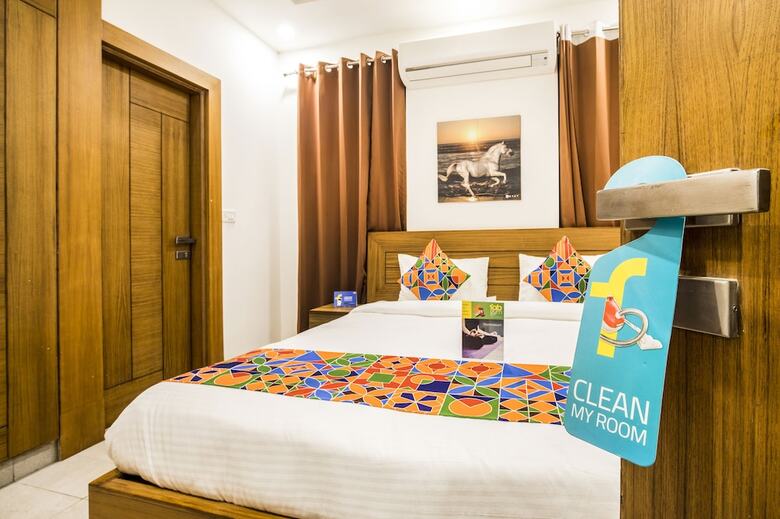 Fabhotel Nstay 32