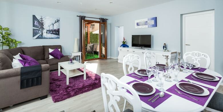 Mafloras Luxury & Beach Apartment