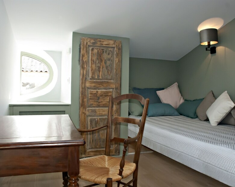Hotel Chartreuse De Mougeres