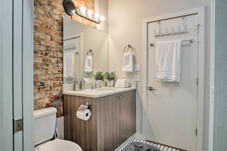 Cityscape I - Sleeps 8