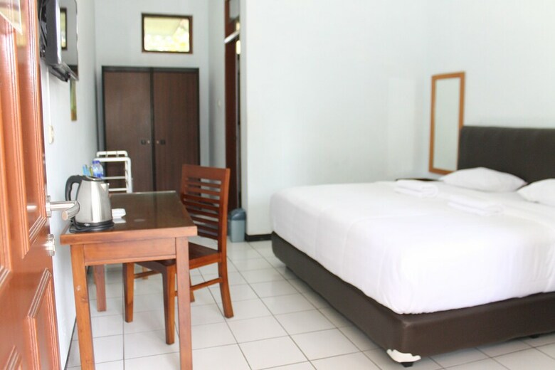 Hotel Roemah Ywi