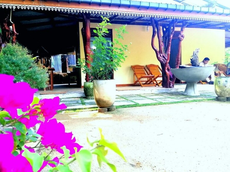 Hotel Ella Wisdom Home