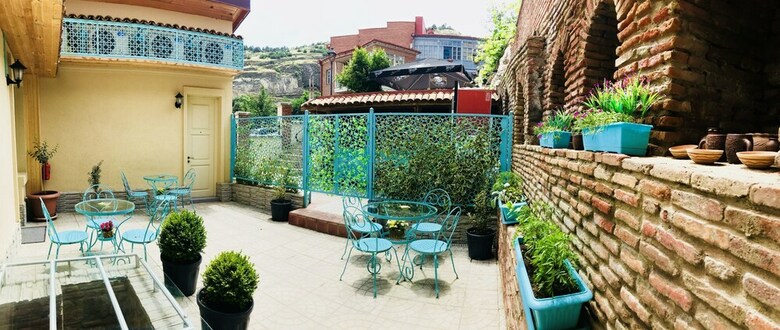 Botanical 21 Apartments