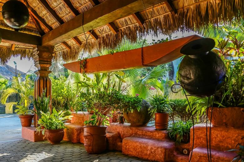 Hotel Tropicana Inn