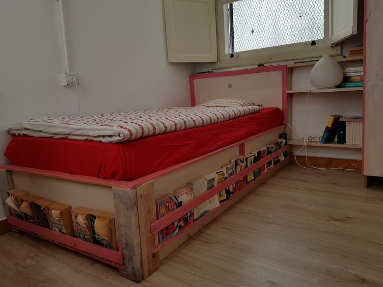 Hostal Ratones De Biblioteca