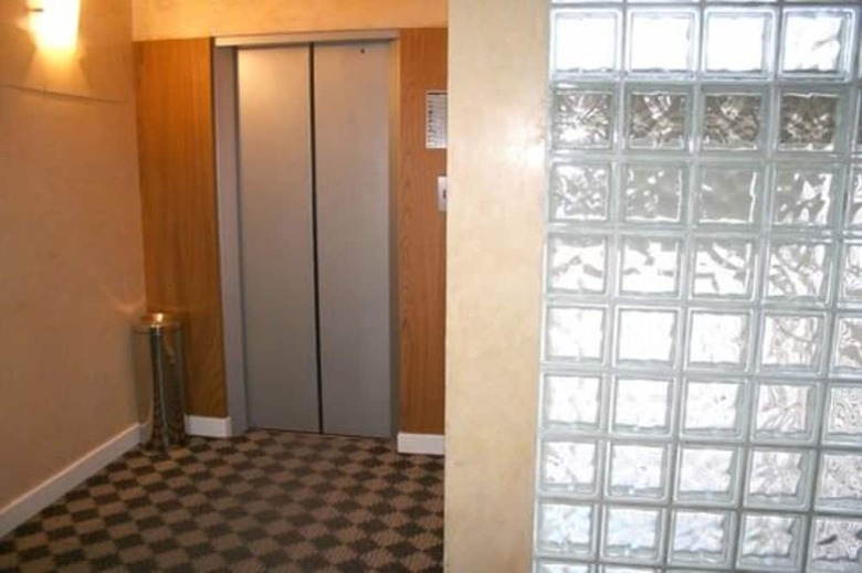 Hotel Urbana Suites Apart