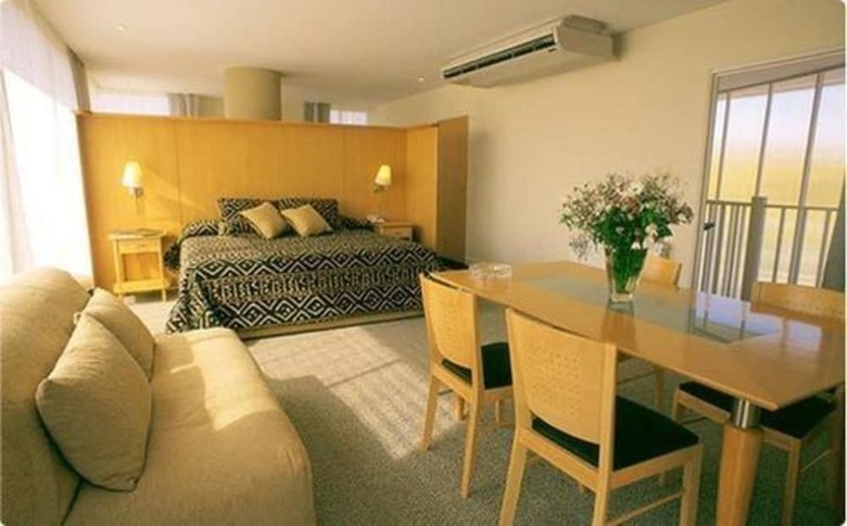 Hotel Urbana Suites Apart