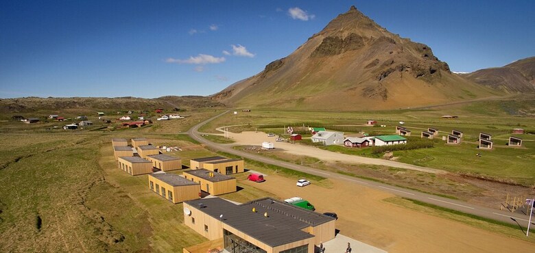 Hotel Snjofell Guesthouse