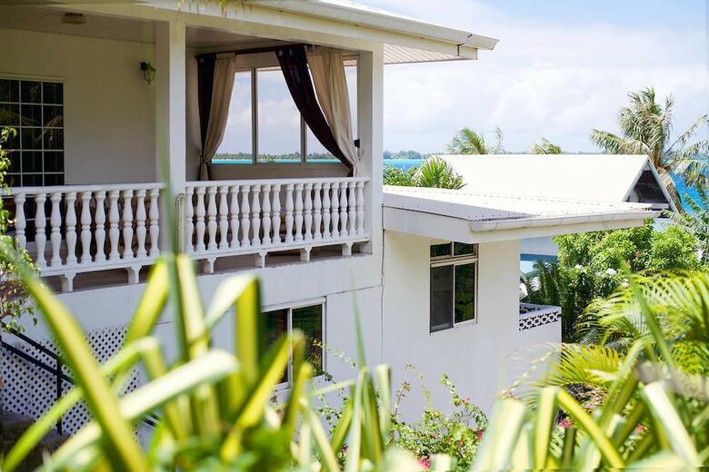 Pension Bora Vaite Lodge