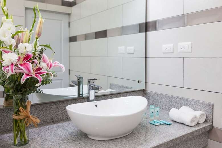 Aparthotel Apartmentos Florisel - Long Term Rentals Available
