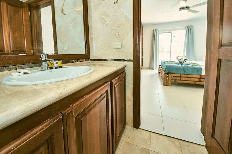 Aparthotel Everything Punta Cana - Los Corales