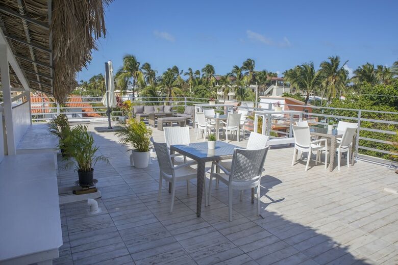 Aparthotel Everything Punta Cana - Art Hotel