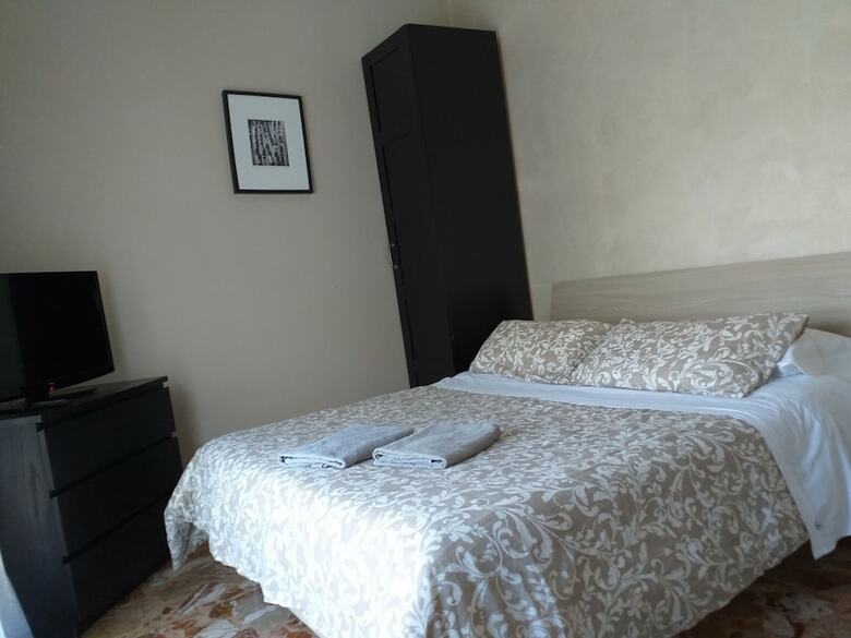 Bed & Breakfast Start-line Airport Pisa