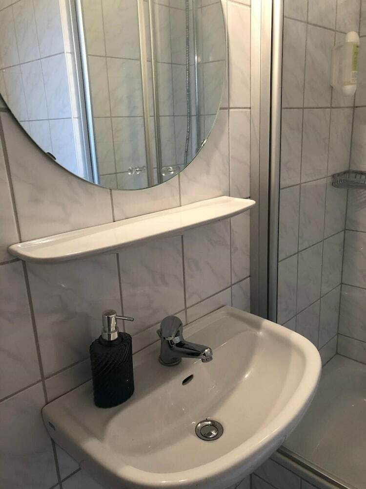 Hostal Sporthostel R�ssle