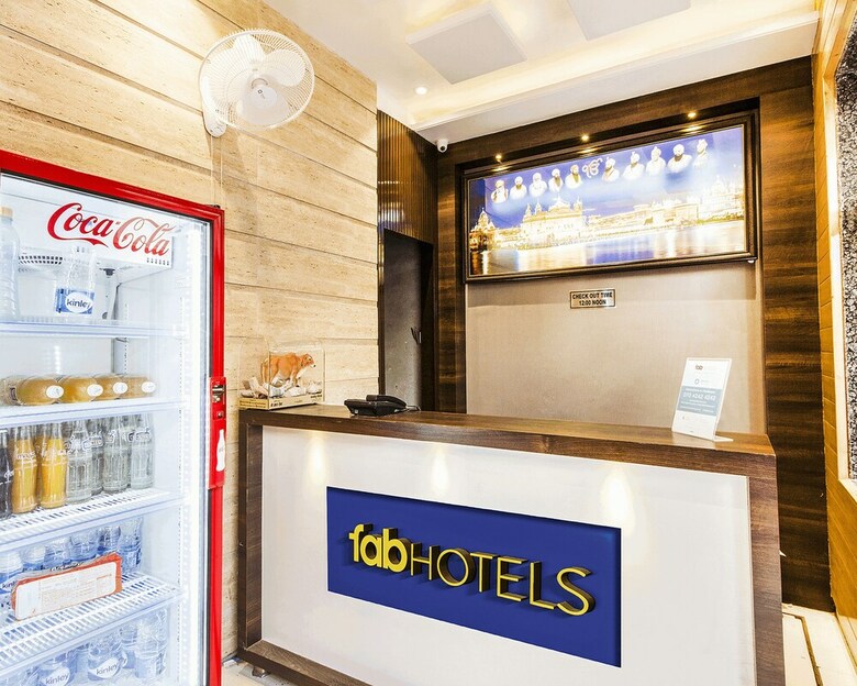 Fabhotel Rosewood Inn Gt Road