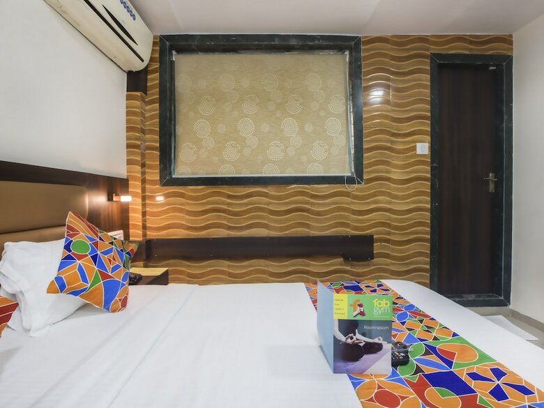 Fabhotel National Residency Chembur