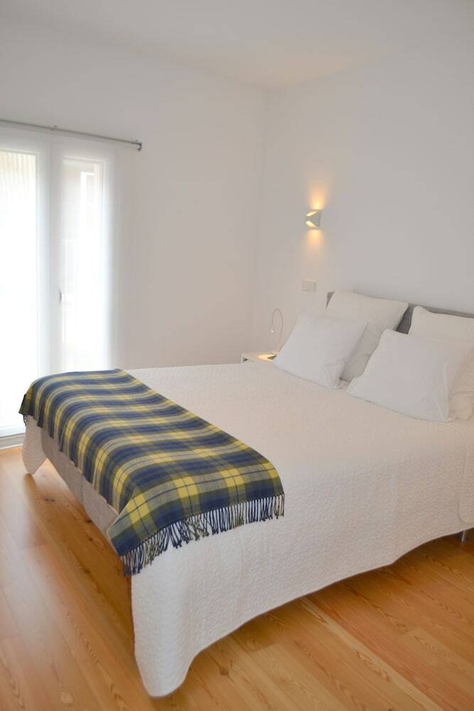 Apartamentos Rh Bombarda 5