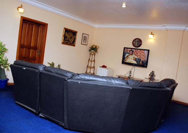 Royal Marble Hotel