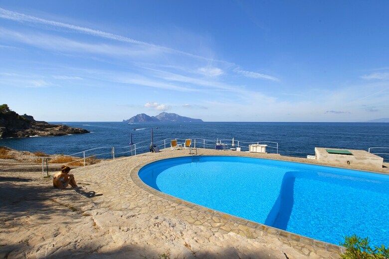 Villa Mary