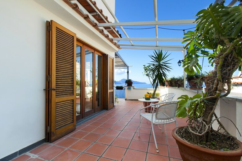 Villa Mary