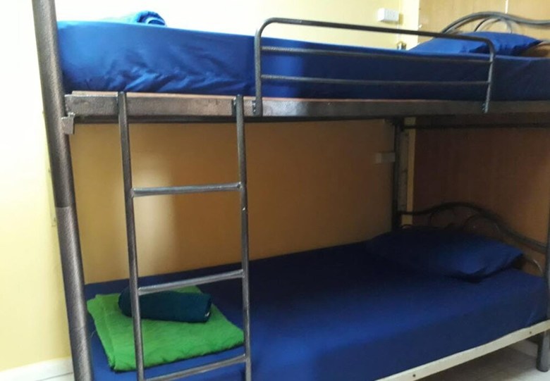 Hostal Oyo 938 Place Inn