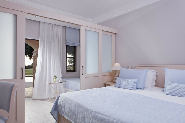 Aphrodite Hills Hotel By Atlantica