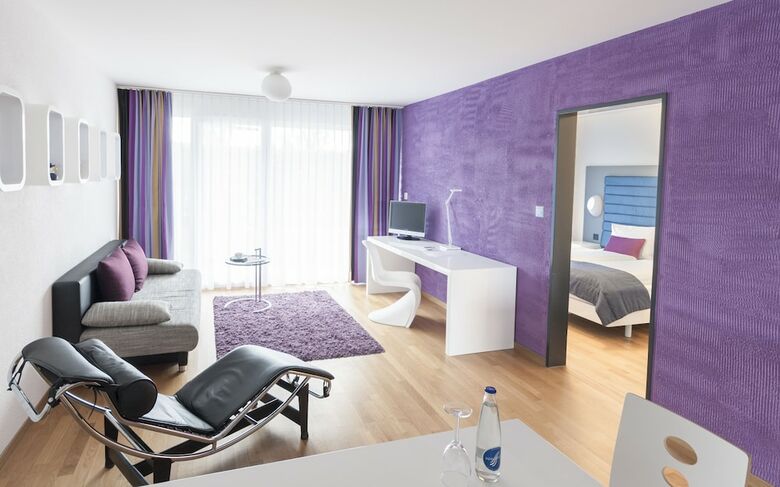 Hotel Sky Motel