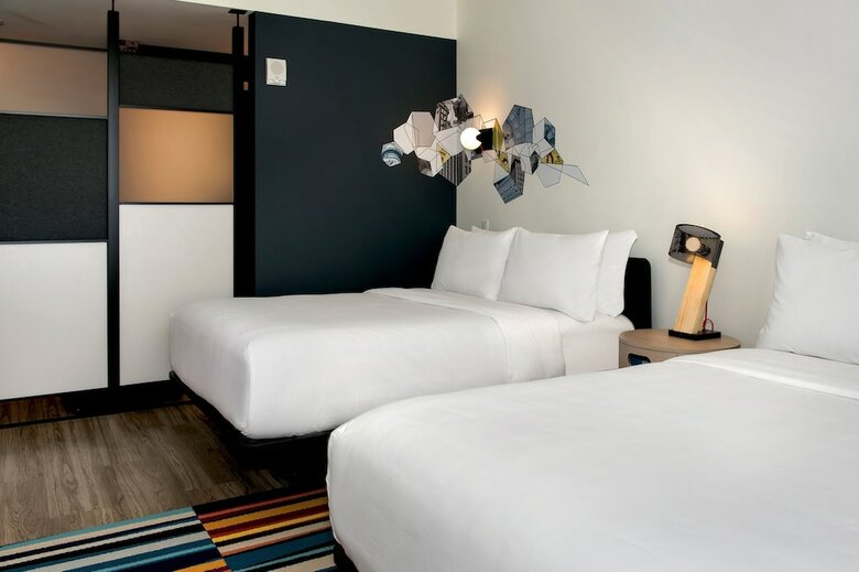 Hotel Aloft Buffalo Downtown