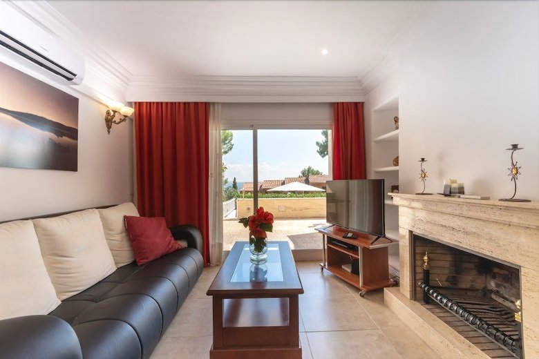 Miramar Apartment