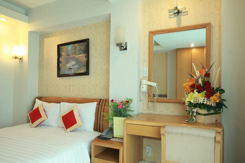 Lucky Star Hotel Nguyen Trai