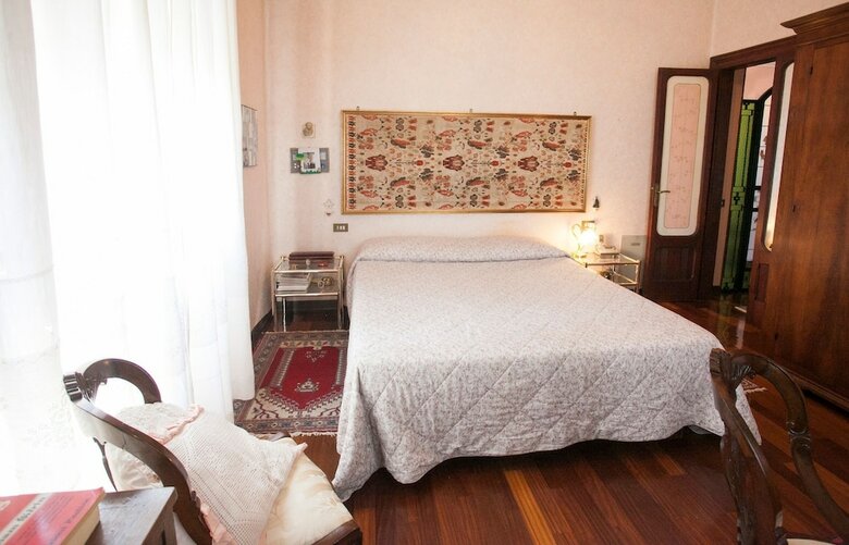Villa Larissa
