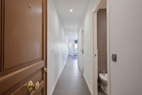 Barcelona Comtal Apartments