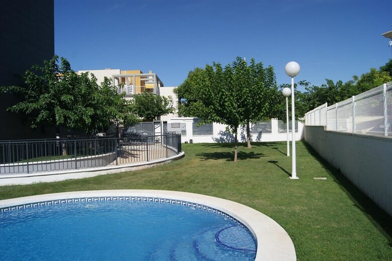 Apartamentos Marineu Atenea Playa Romana