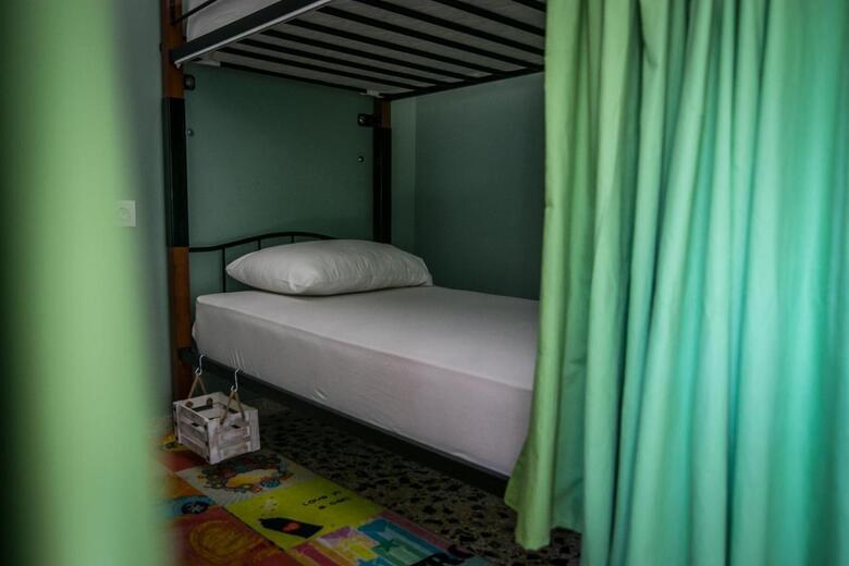 Hostal Holy Rock