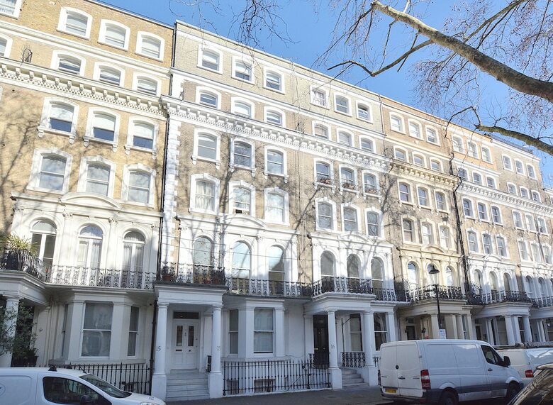 15 Beaufort Gardens Apartments