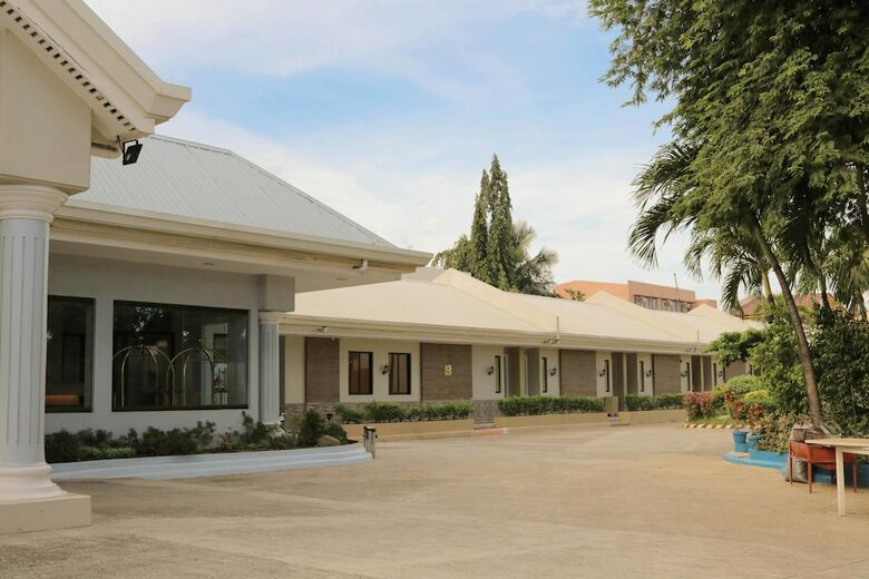 Hotel Reddoorz Premium @ Wireless Mandaue Cebu