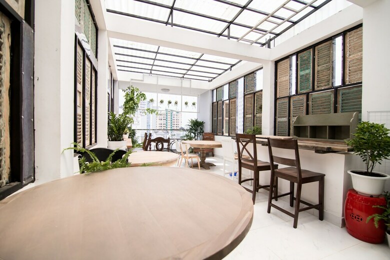 Hotel Reddoorz Near Saigon Zoo