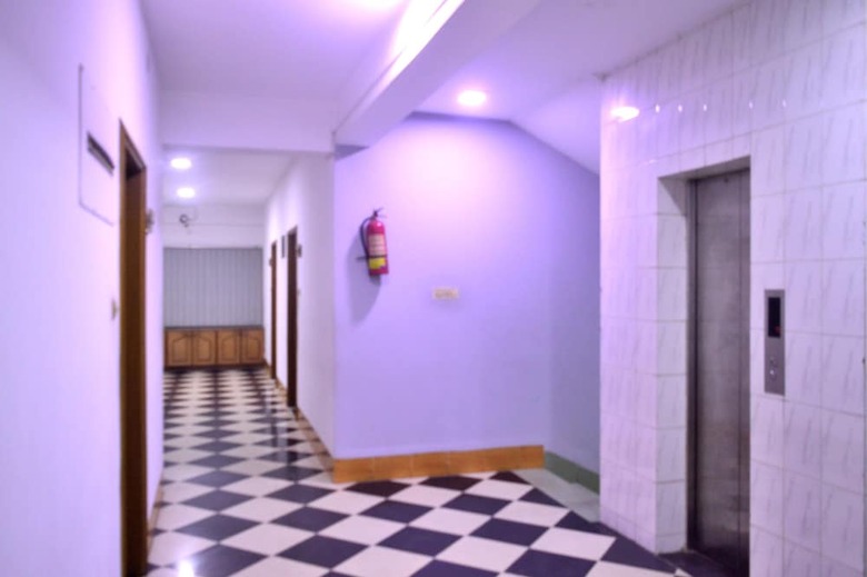 Hotel Cox's Inn