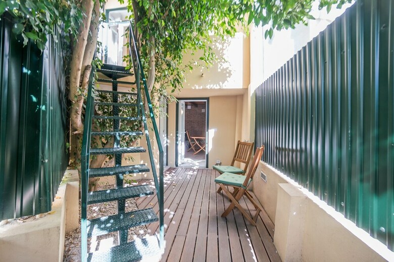 Apartamentos New Flat With Patio And Barbecue